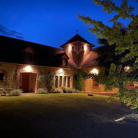 Bed and Breakfast Domaine Des Pierres Trouvees Saint-Vincent  Exteriér fotografie